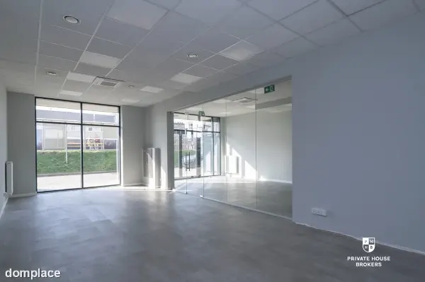 Lokal handlowo- usługowy Walerego Sławka 96 mkw — zdjęcie 3