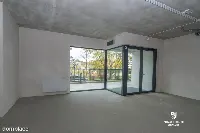 Lokal handlowo- usługowy Banacha 84 mkw — zdjęcie 1