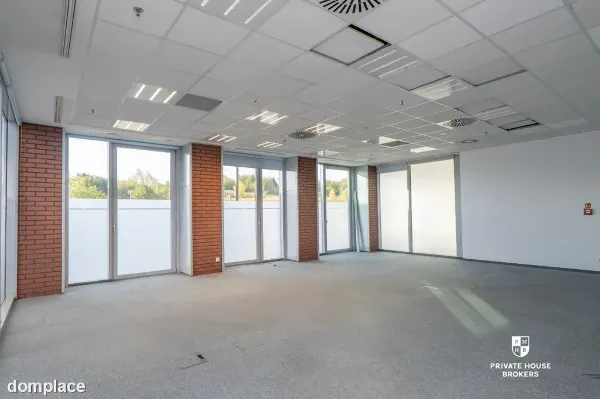 Parterowy lokal usługowy 75 mkw — zdjęcie 5