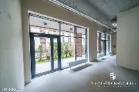 Wynajęty lokal handlowo- usługowy Zabłocie 113 mkw — zdjęcie 2