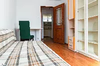 Mieszkanie w centrum Poznania, idealna lokalizacja — zdjęcie 11