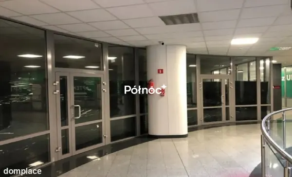 Lokal usługowy 142m2 na sprzedaż na Pradze!! — zdjęcie 3