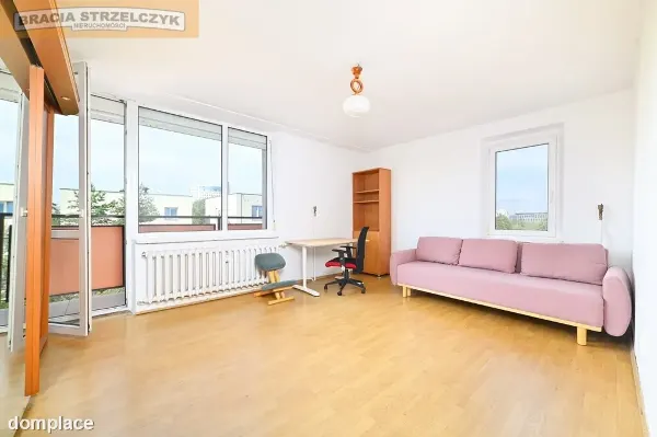Sadyba . 3 pokoje. Balkon. 4 piętro. Brak windy — zdjęcie 2