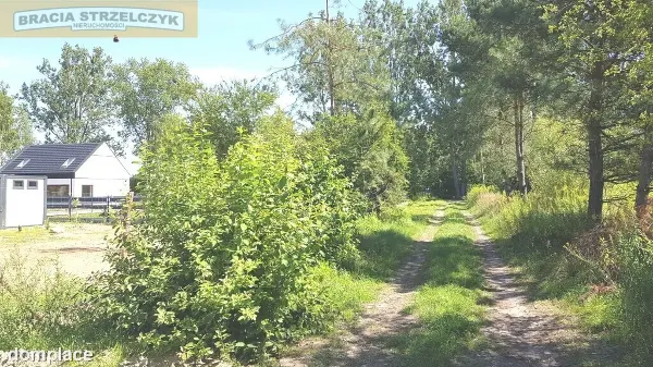 Działka budowlana w urokliwej okolicy — zdjęcie 2