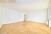 Trzy pokoje po remoncie w samym sercu miasta — zdjęcie 2