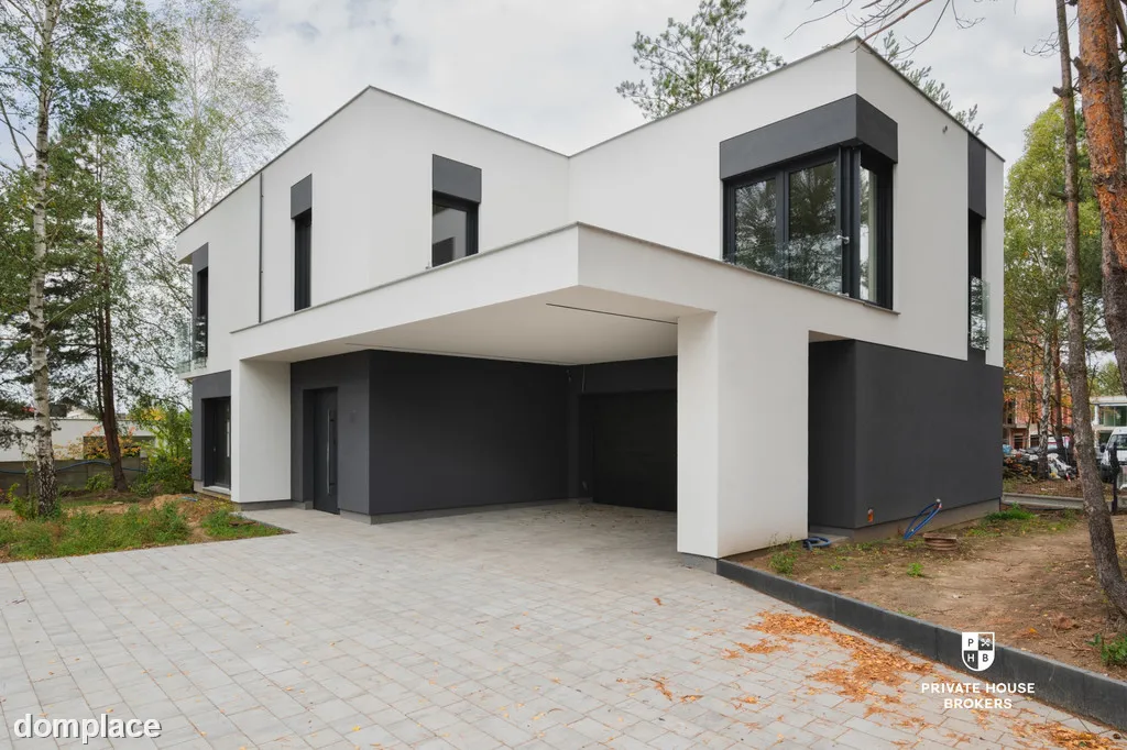 Miejska willa 241m2 10ar. SmartHome - Park Klonowy