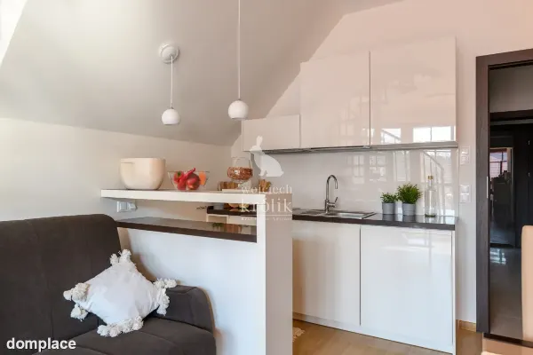 Komfortowy apartament z antresolą blisko plaży — zdjęcie 3