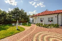Dom parterowy po generalnym remoncie działka 2 ha — zdjęcie 6
