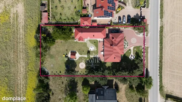 Dom parterowy po generalnym remoncie działka 2 ha — zdjęcie 3