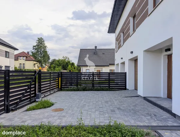 Połowa bliźniaka 174 m2 z dużym ogrodem Tłuszcz — zdjęcie 2