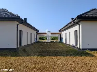 Domy w zabudowie bliźniaczej na dużych działkach — zdjęcie 7