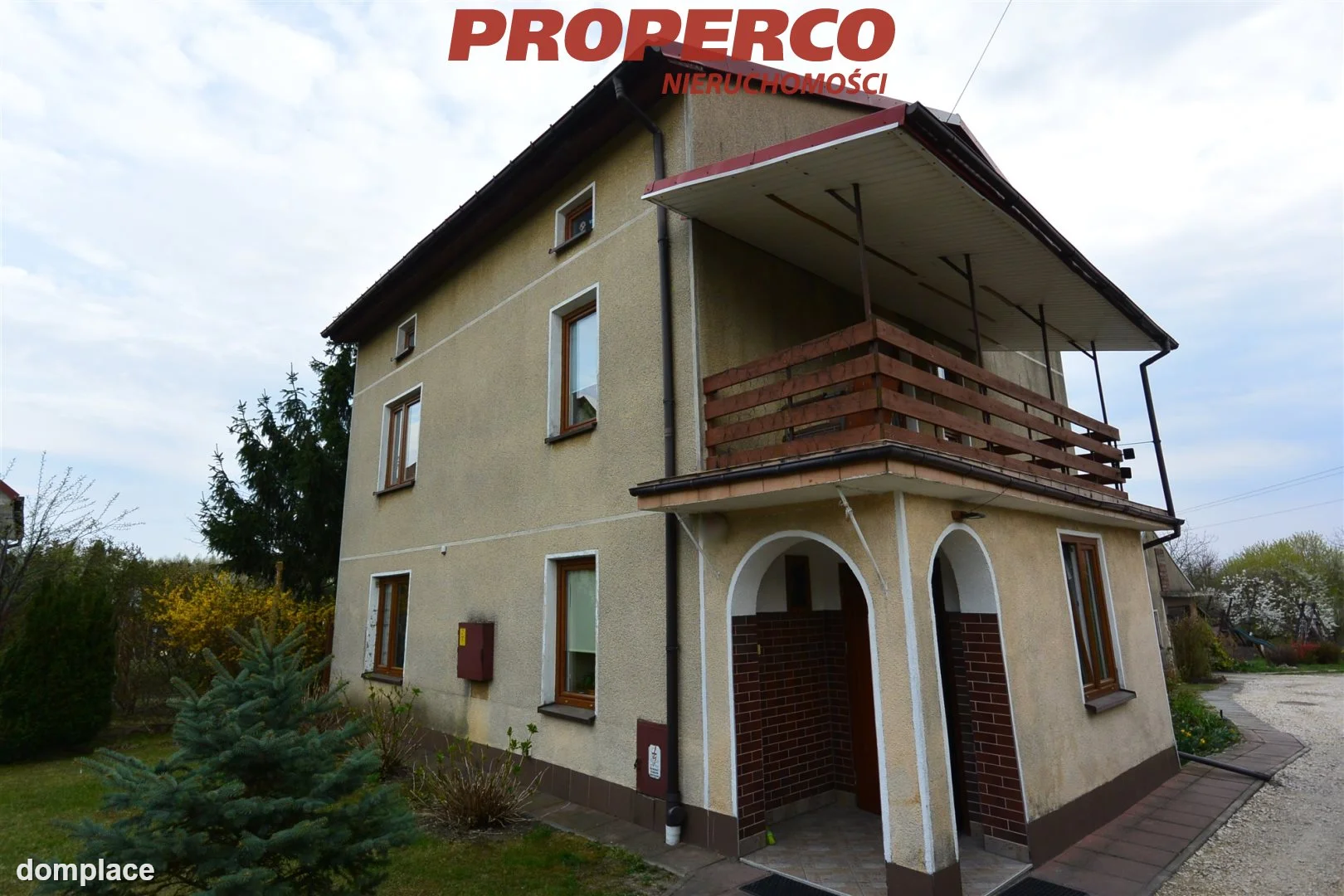 Dom — Busko-Zdrój