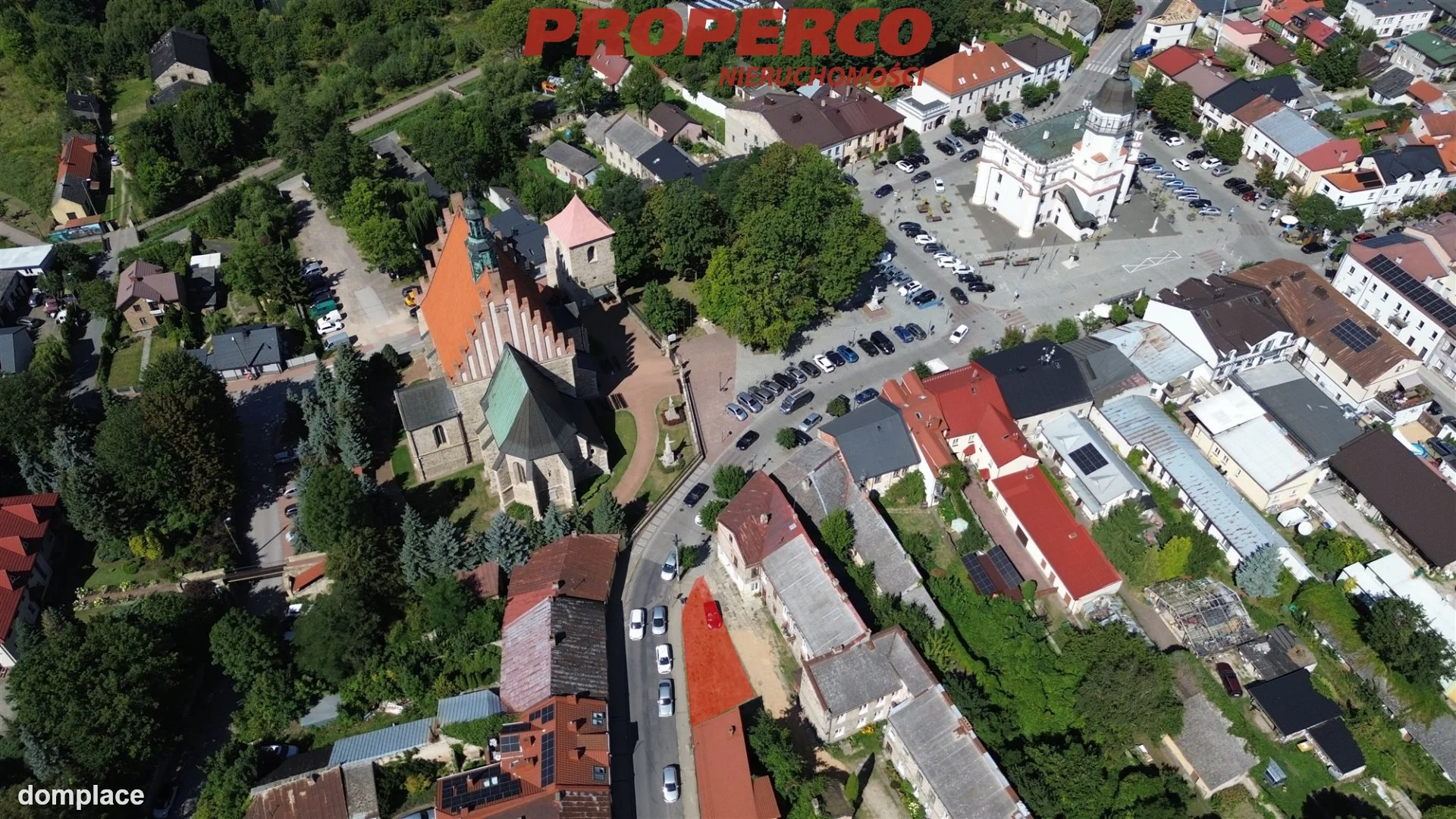 Działka — Szydłowiec, Centrum