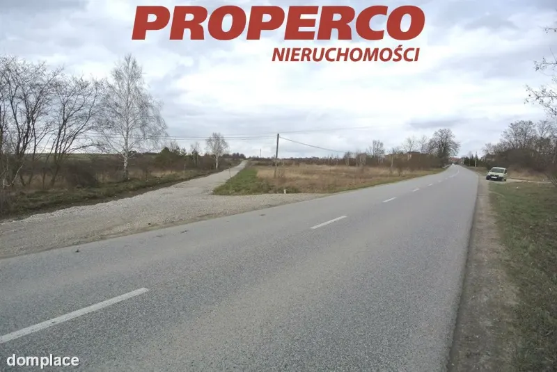 Działka — Piekoszów