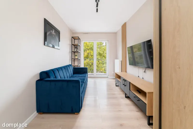 Kawalerka z balkonem i oddzielną kuchnią | 30 m²