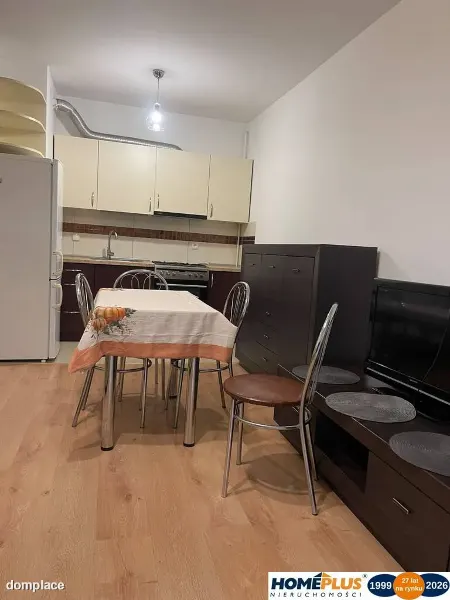2 pokojowe mieszkanie z balkonem i ogródkiem, Radzymin. — zdjęcie 4