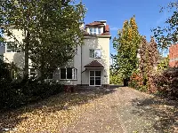 Budynek biurowo-usługowy 457 m², Kraków Podgórze, 10 miejsc parkingowych — zdjęcie 1