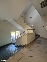 Budynek biurowo-usługowy 457 m², Kraków Podgórze, 10 miejsc parkingowych — zdjęcie 6