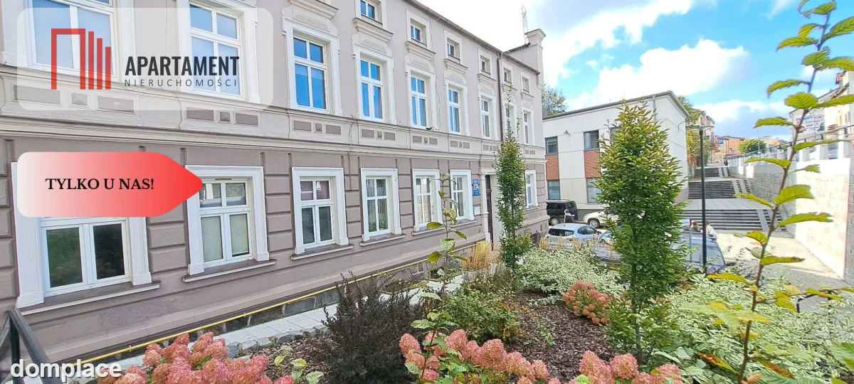 Mieszkanie do remontu, centrum, trzy pokoje