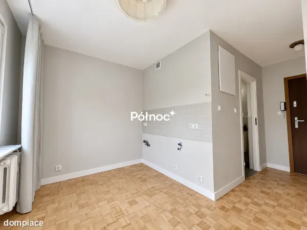 Kawalerka po remoncie 35 m² z balkonem – centrum Hrubieszowa — zdjęcie 3