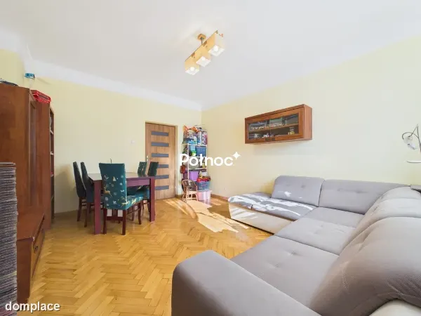 3-pokoje 1,5 km do PKP — zdjęcie 3