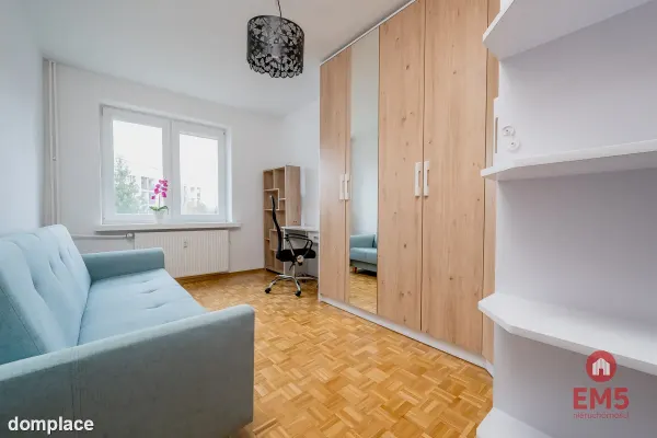 Przytulne dwustronne mieszkanie z loggią — zdjęcie 5
