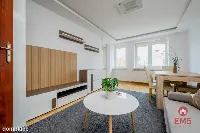 Przytulne dwustronne mieszkanie z loggią — zdjęcie 1