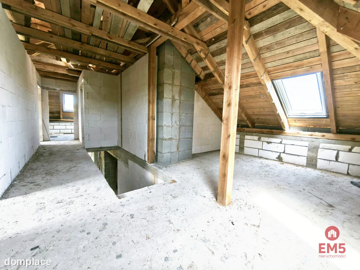 Dom 190 m² w stanie surowym – duża działka 5000 m² — zdjęcie 14